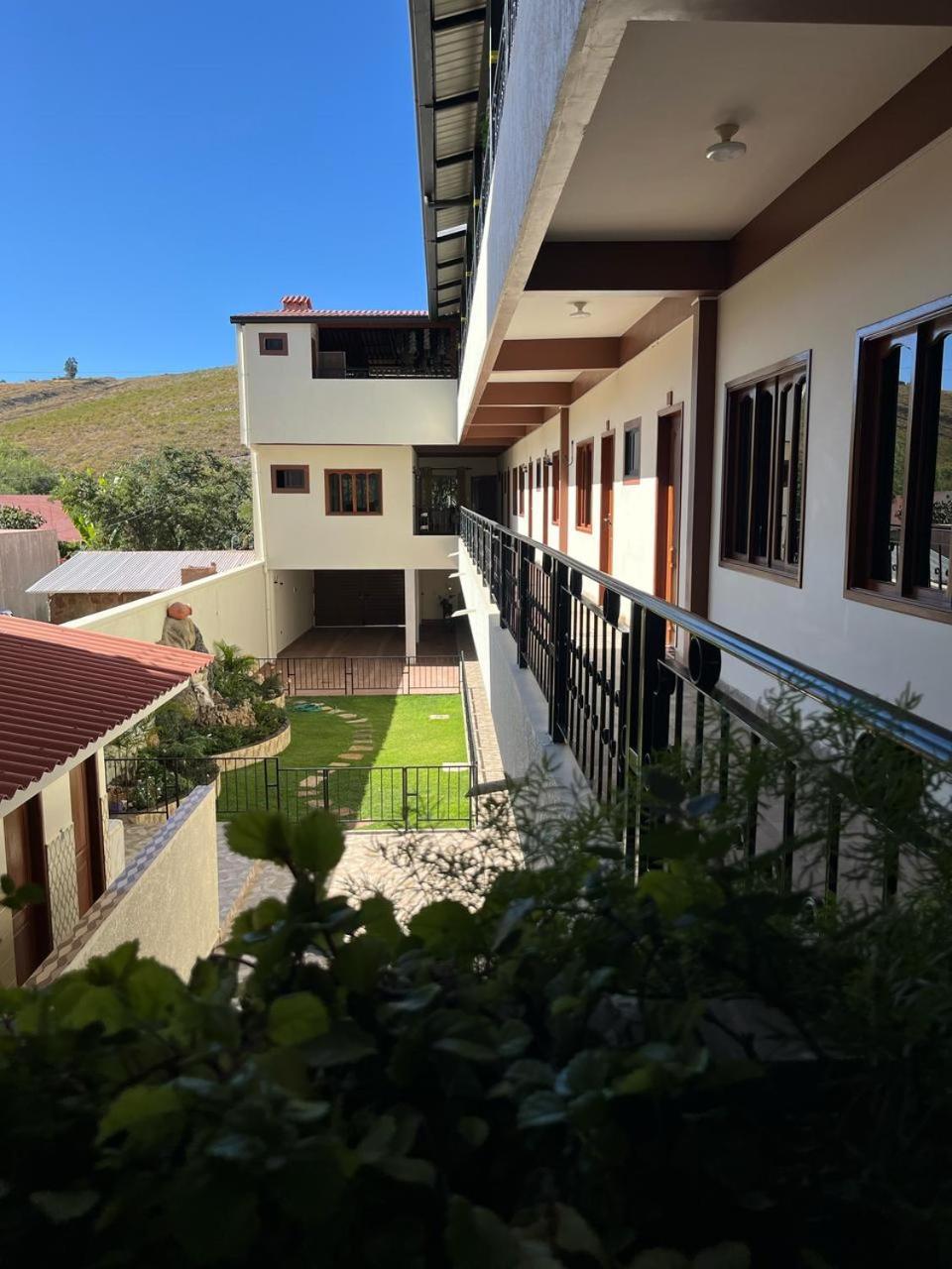 Hostal Dinosaurio Torotoro Zewnętrze zdjęcie